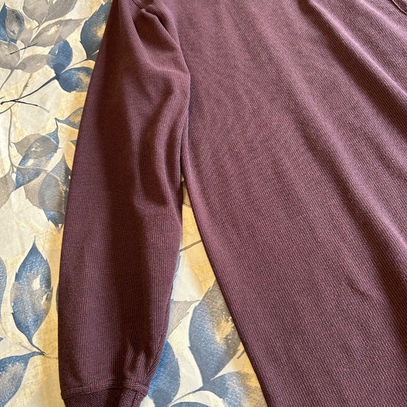 Men’s Knights Sportswear Maroon Long Sleeve Pullover Sweater Size Medium - Picture 4 of 7